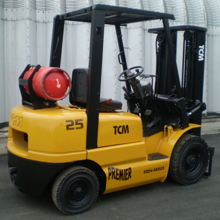 TCM FG25 L.P.GAS Fork Lift