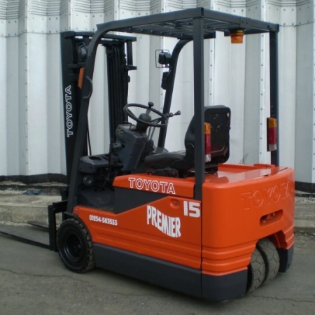 TOYOTA 5FBE15 ELECTRIC Fork Lift